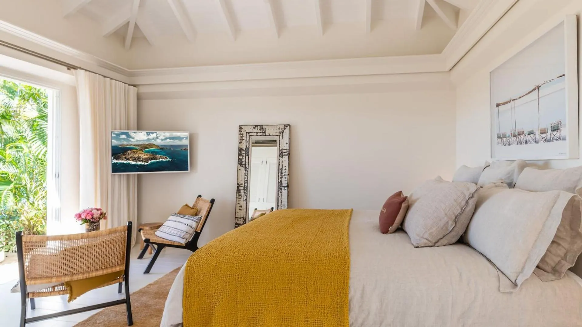 Bright Villa With Contemporary Style St. Barthelemy