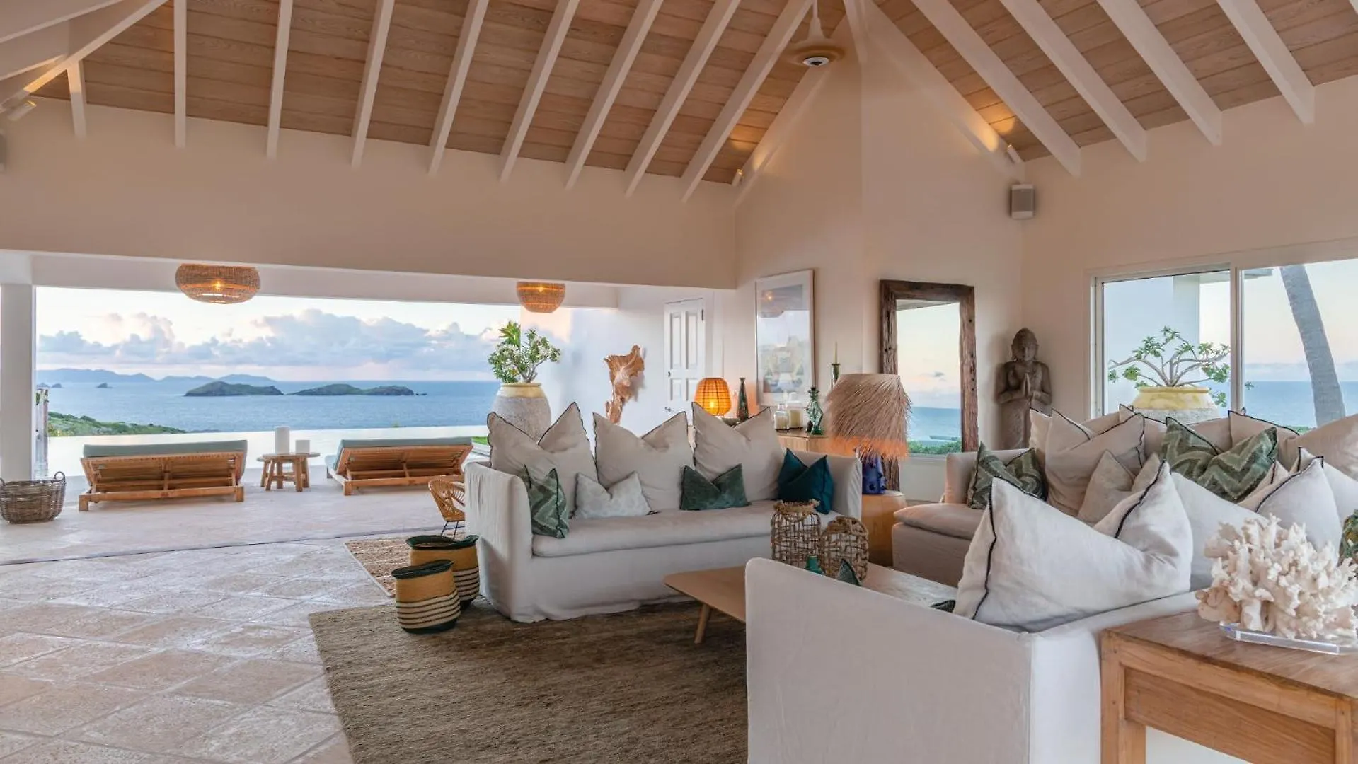 Bright Villa With Contemporary Style St. Barthelemy